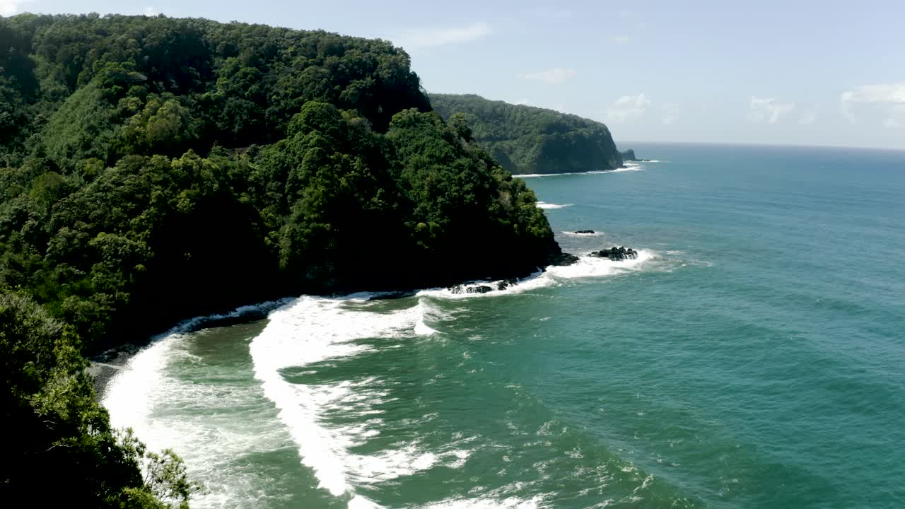 costa de maui por drone 4k