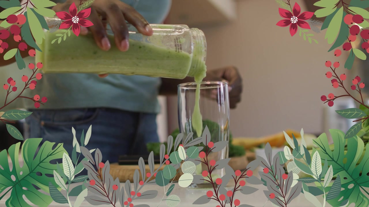 Femme versant un smoothie vert d'une bouteille dans un verre dans une cuisine, avec un cadre floral pour la santé.