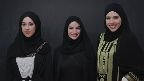 współczesna moda islamska i koncepcja ramadanu kareem