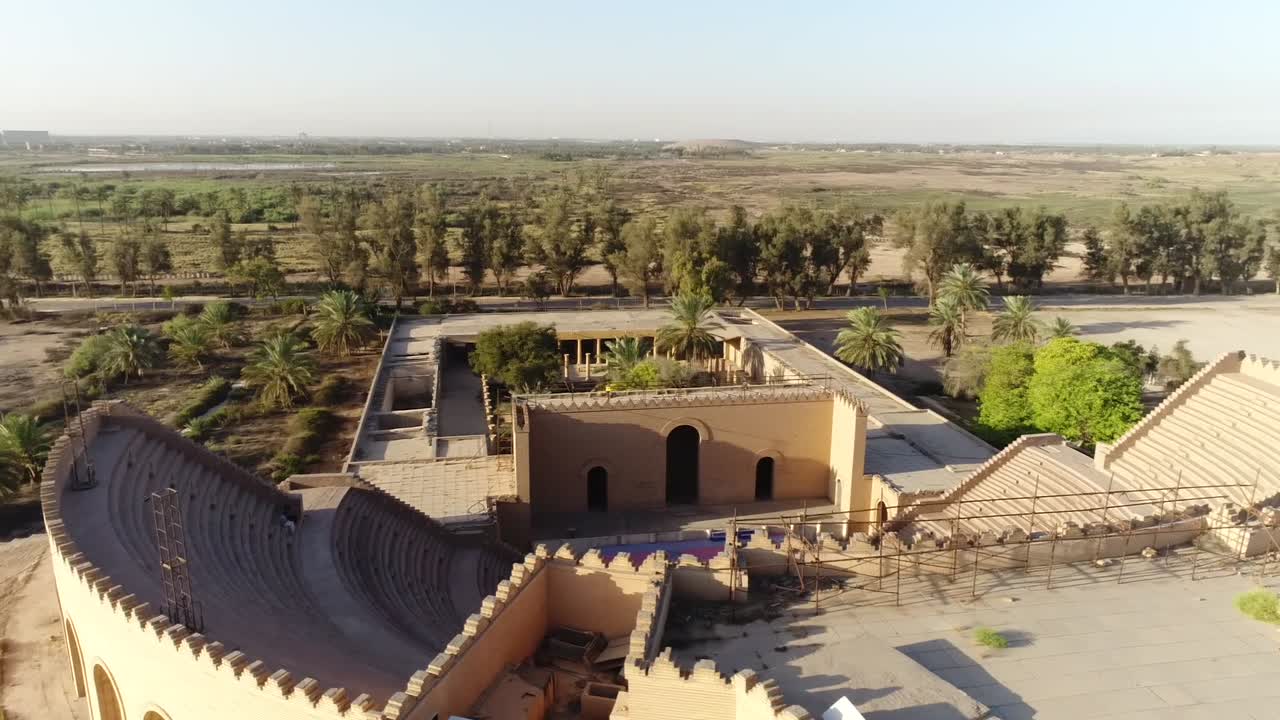 toma de drones de la antigua ciudad de babilonia en irak