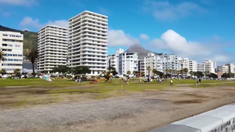 a dynamic hyperlapse on cape town's promenade