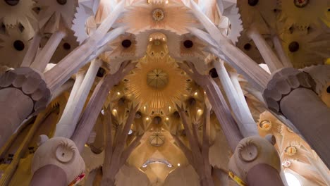 sagrada familia interior