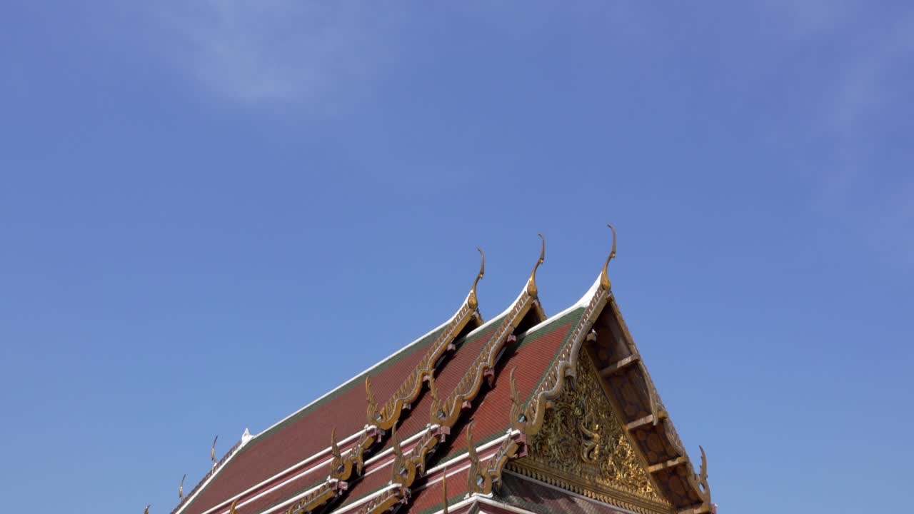 Tempio Golden Mount Wat Saket, Bangkok, Thailandia. Ripresa in tilt.