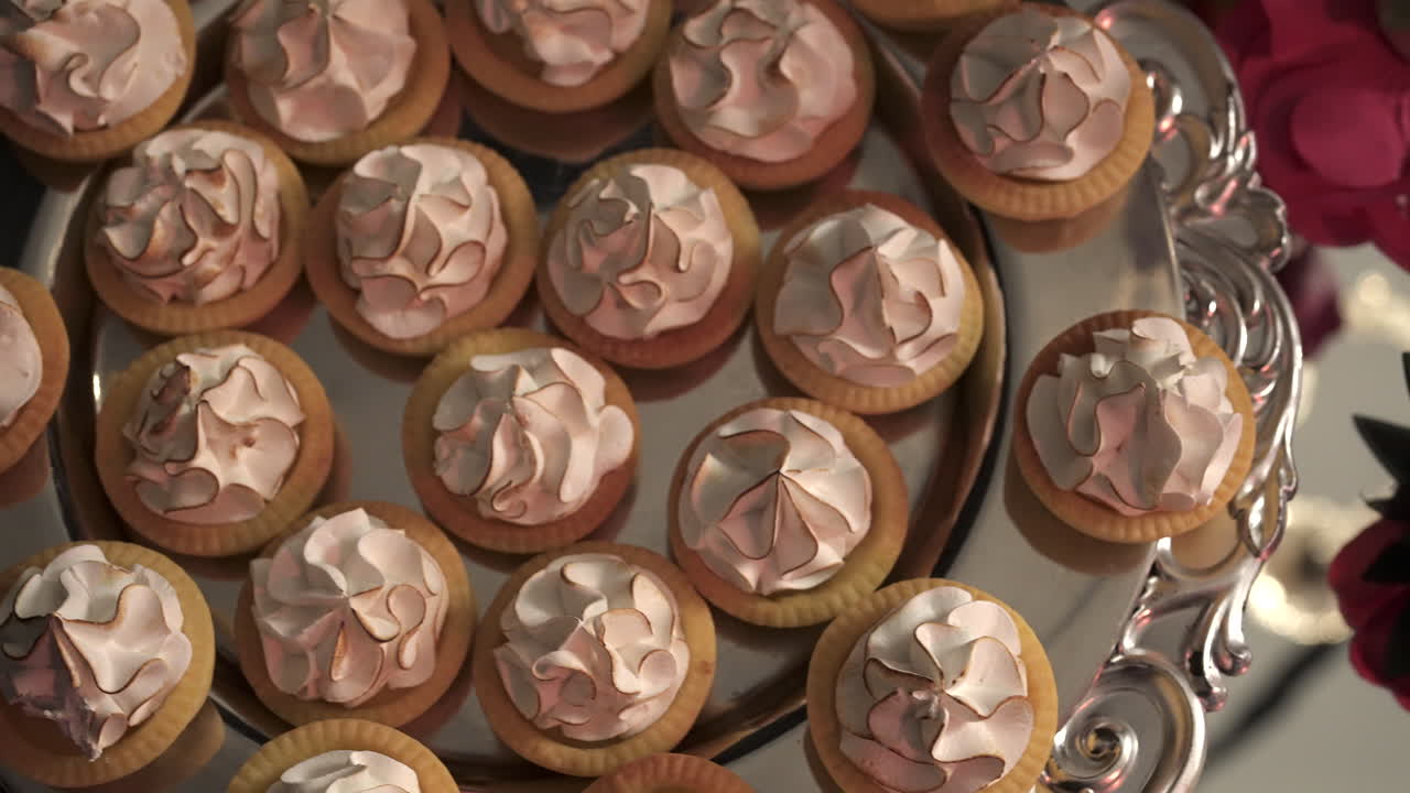 정교 한 모임 을 위한 미니 비트 의 테이블