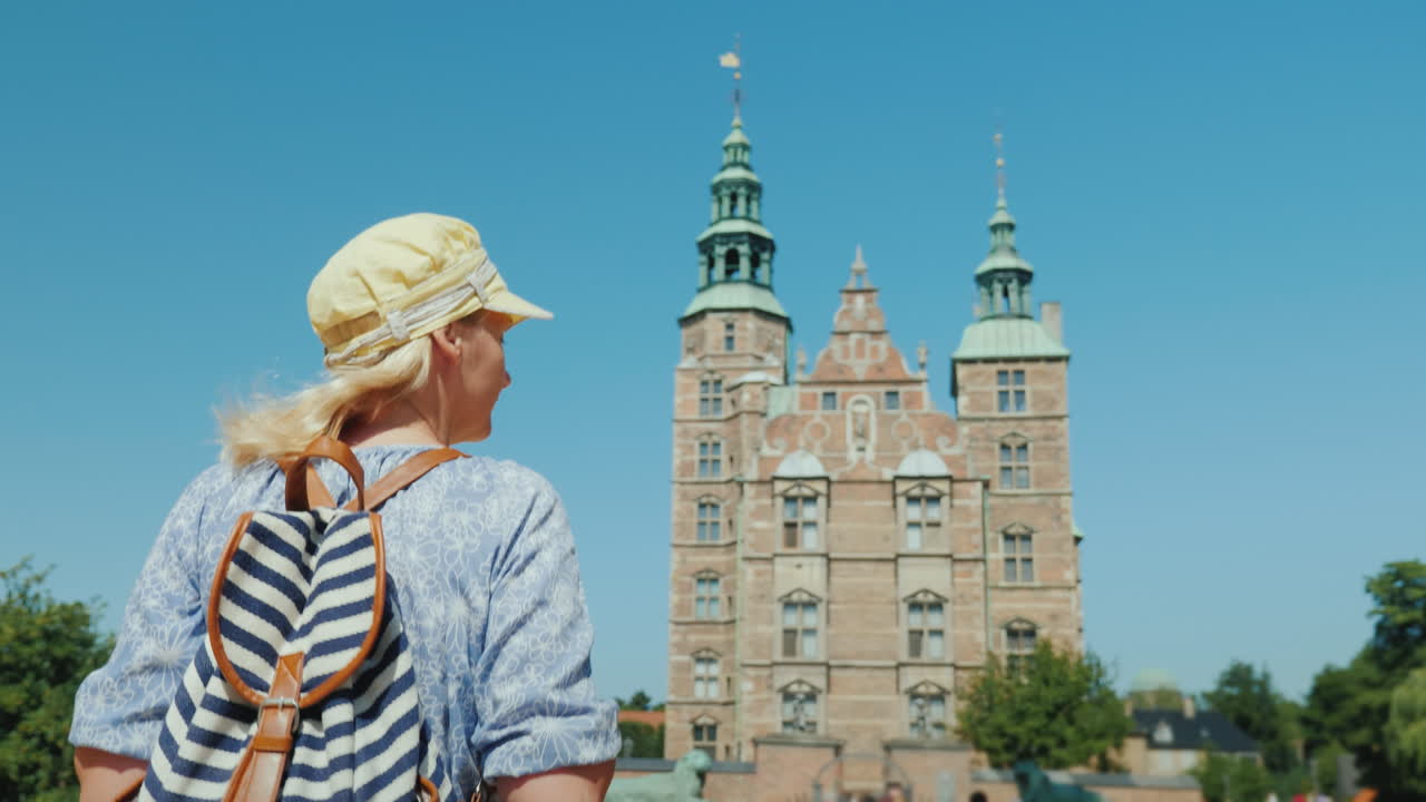 rosenborg - 크리스티안 4세 왕의 명령에 따라 지어진 덴마크 왕의 이전 거주지