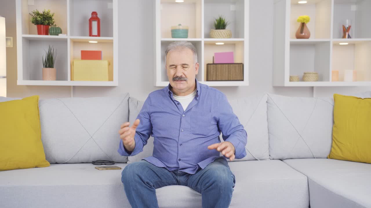 심리적 문제가 있는 노인, 정신질환자.