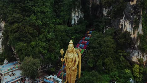 Luftaufnahme-Des-Batu-Höhlentempels-In-Malaysia