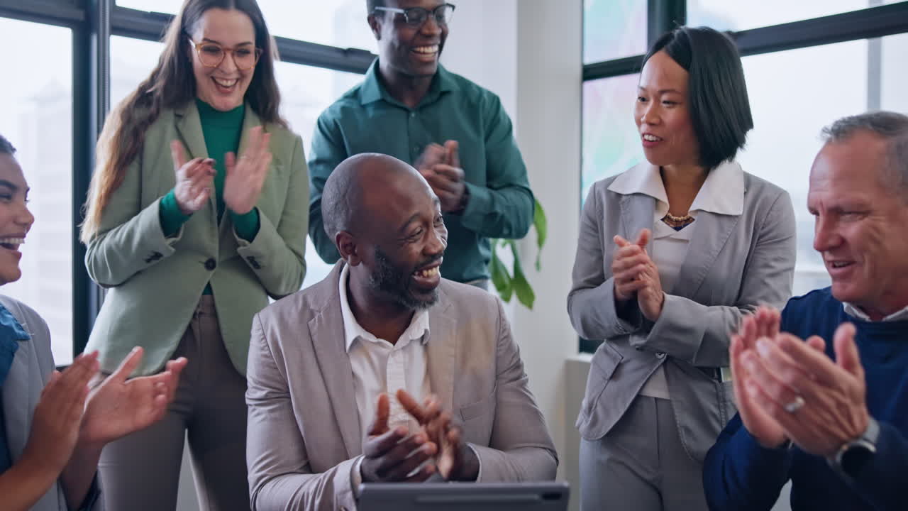 Applause, happy business people