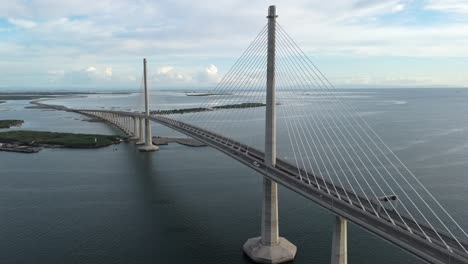 Autopista-Cebu-Cordova,-El-Puente-Más-Largo-De-Filipinas