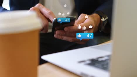 animación de iconos de los medios sobre un empresario caucásico que usa un teléfono inteligente