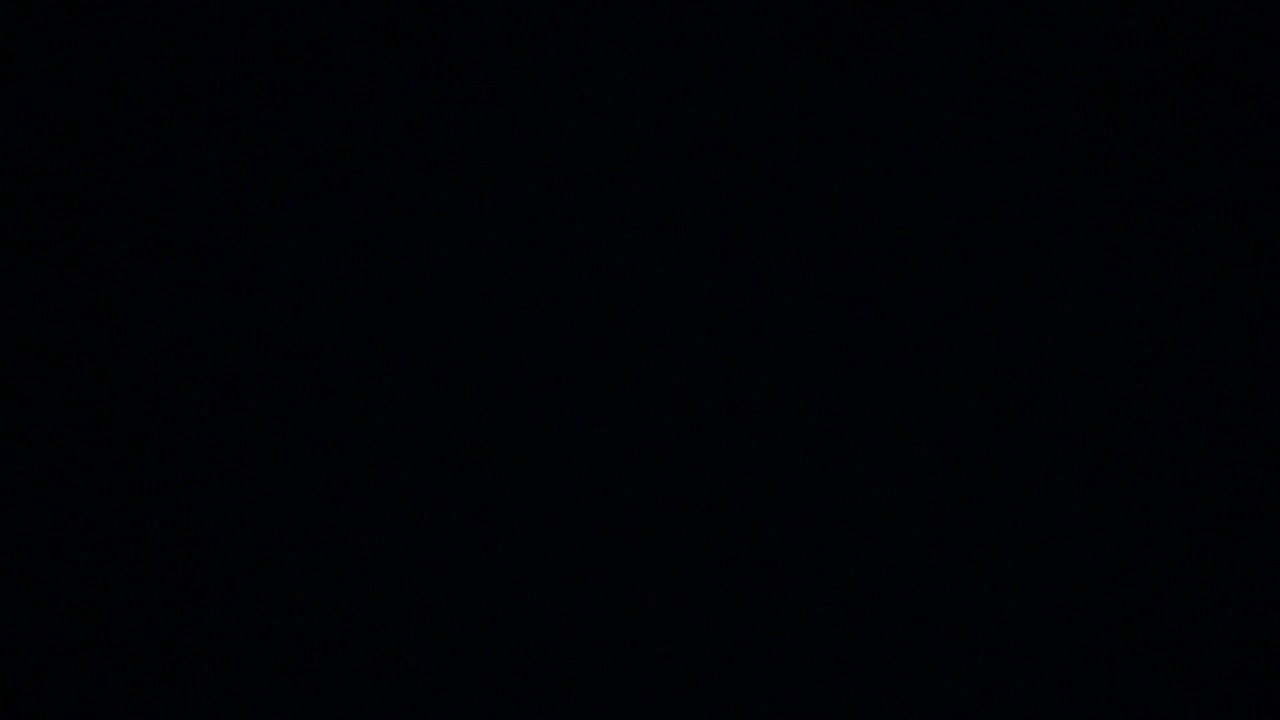 Lua crescente no céu noturno