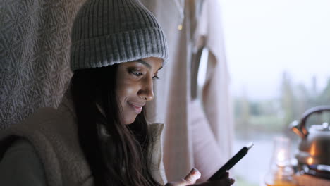 Smile,-typing-and-a-woman-with-a-phone