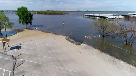 la rampa de botes de bay tower park fue inundada en marzo.