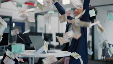 Lluvia-De-Dinero,-Mujer-De-Negocios-Ganadora-Y-Emocionada