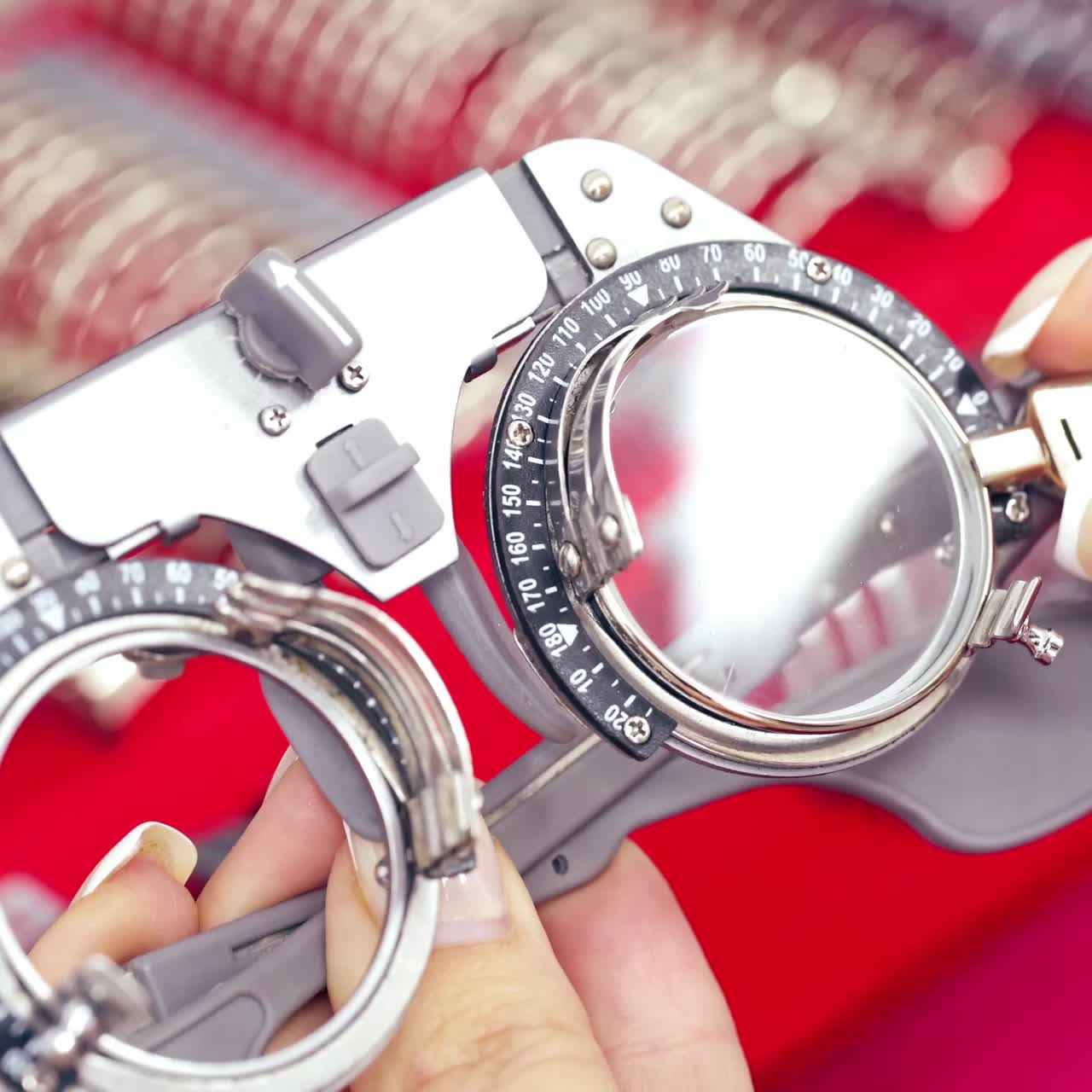 Ophthalmic testing device machine