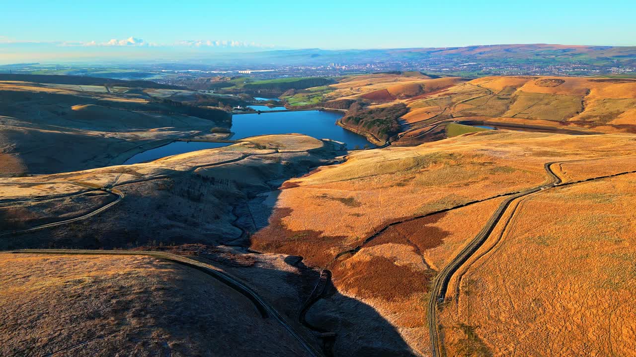 imágenes aéreas de invierno de saddleworth moor, inglaterra