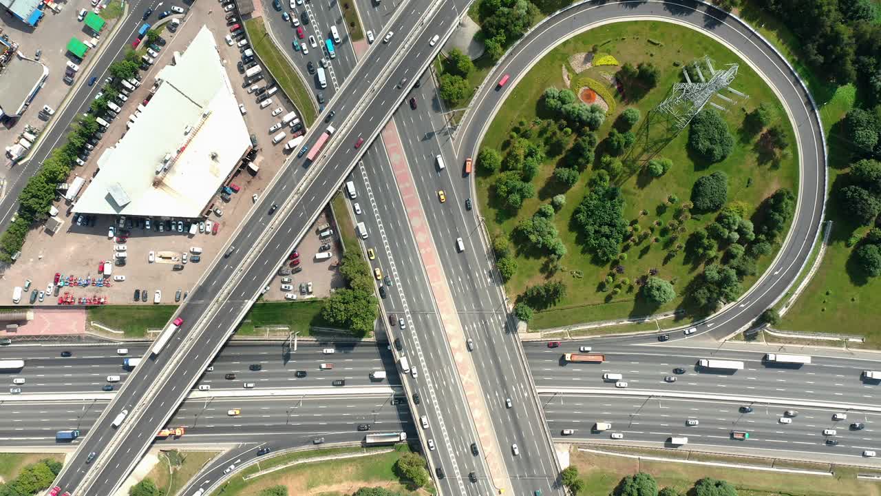 고속도로 교차로의 공중 사진, 도시 풍경