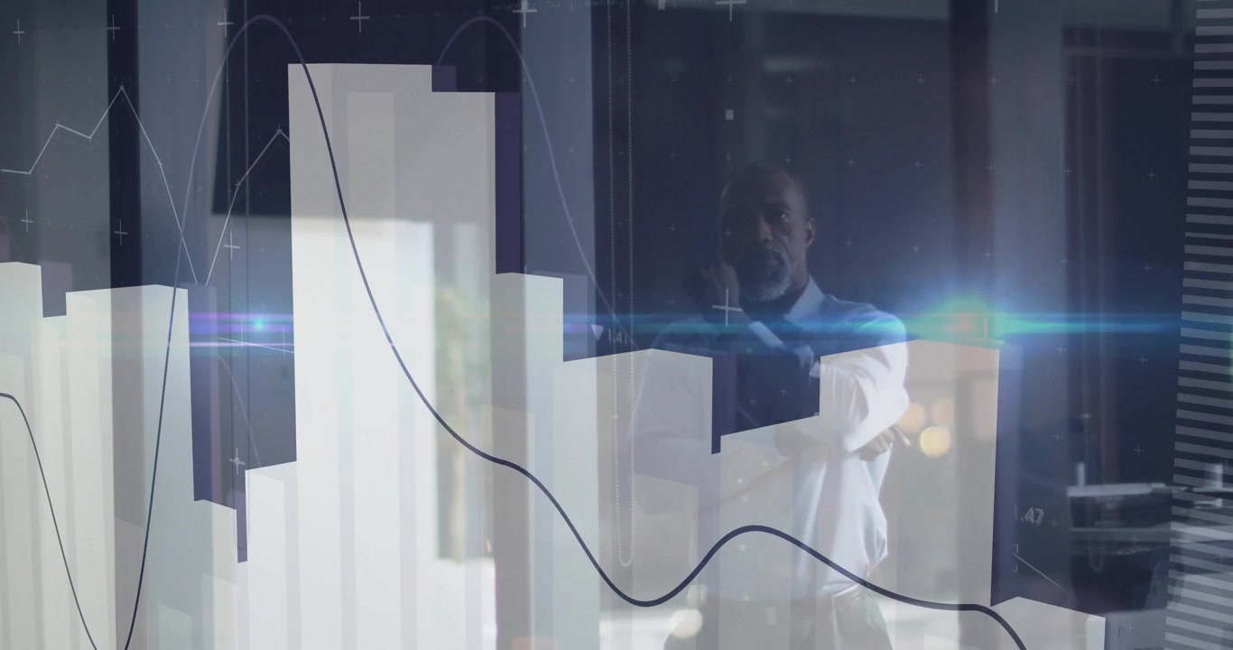 Uomo d'affari che cambia posizione dietro il vetro, con un grafico a barre 3D e un grafico a linee in crescita che mostrano dati finanziari.