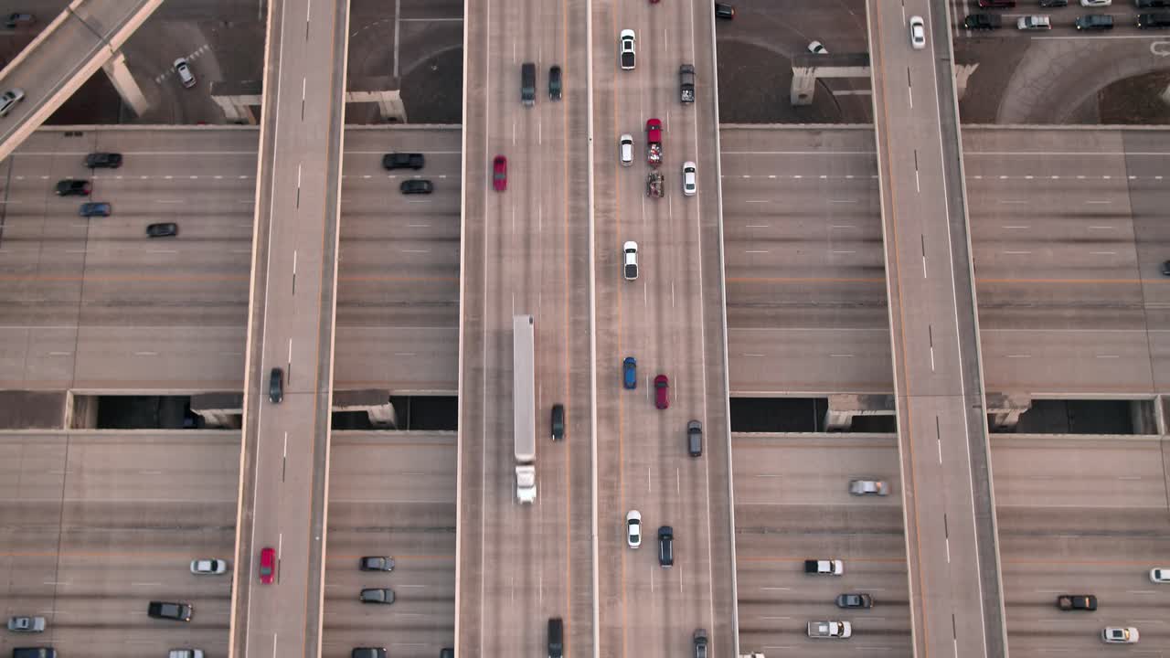 휴스턴, 텍사스의 i-10 서쪽 고속도로에서 자동차의 공중
