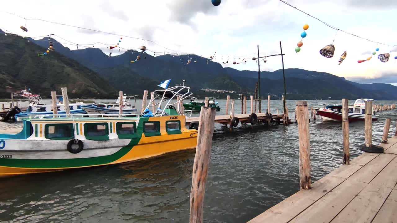 Molo a San Juan la Laguna, Lago Atitlán