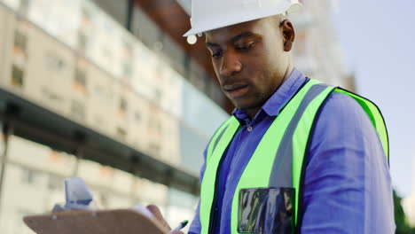 Checklist-of-black-man,-construction-worker