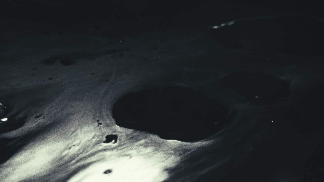 Old footage of weird science experiment - macro liquids