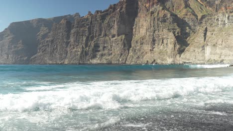 playa de los guios en los gigantes, tenerife, islas canarias, españa