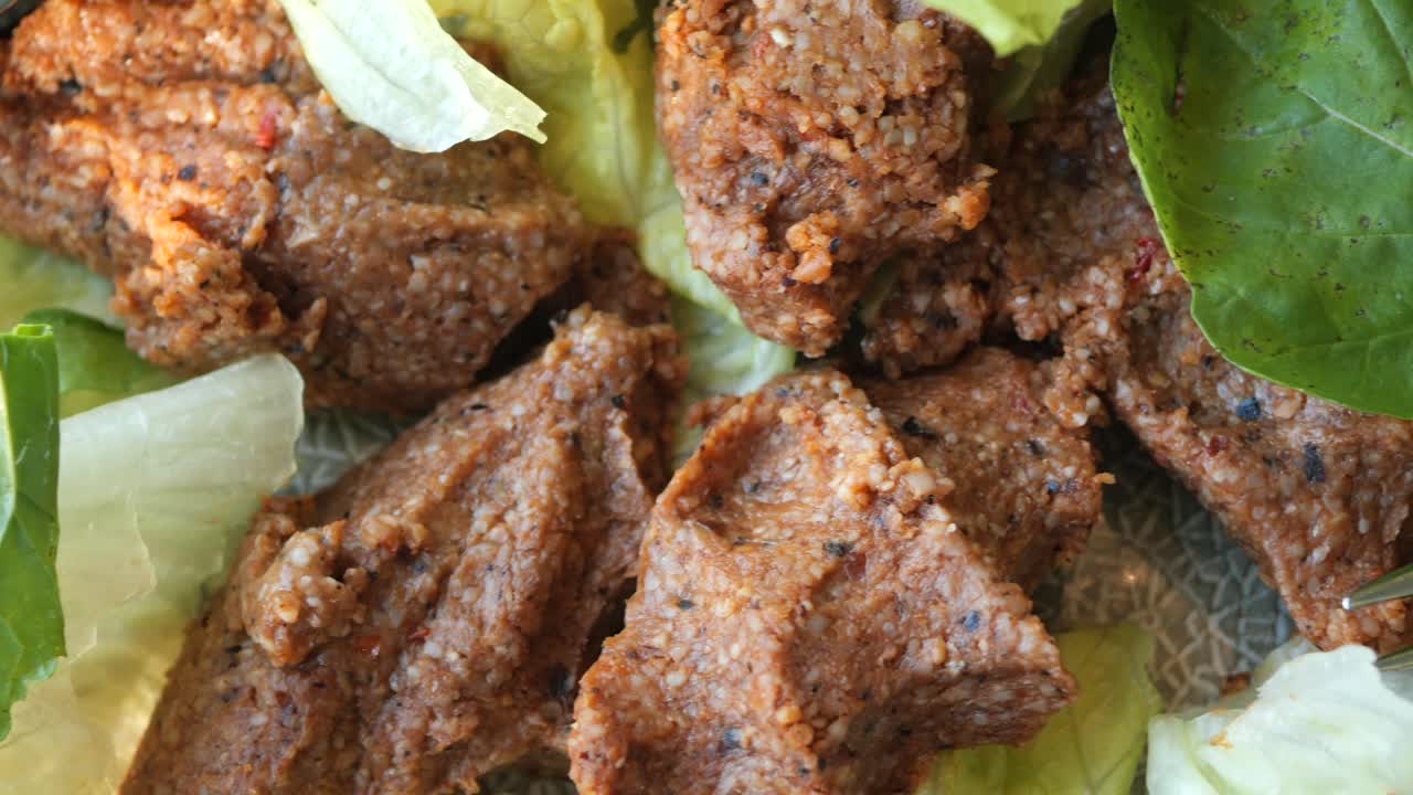 터키 고기 어리: 맛있고 전통적인 음식