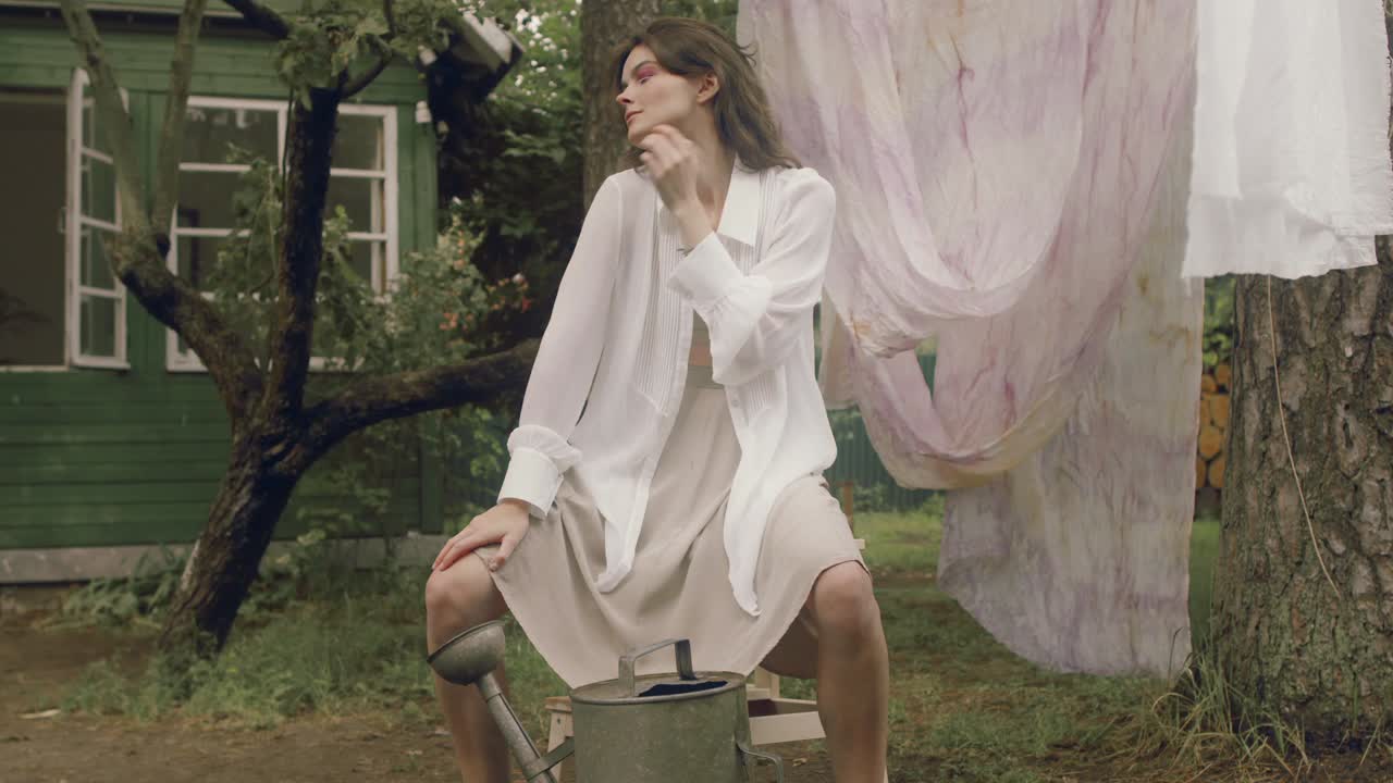 Scribble Transition 05