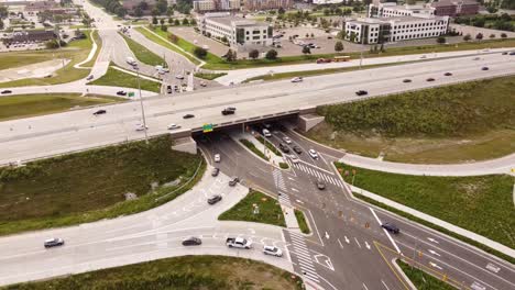 first diverging diamond interchange at i-75 and 14 mile road in madison heights and troy michigan