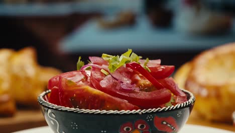 delicious tomato and onion salad