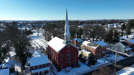 Aerial-establishing-shot-of-a-church-in-an-American-neighborhood