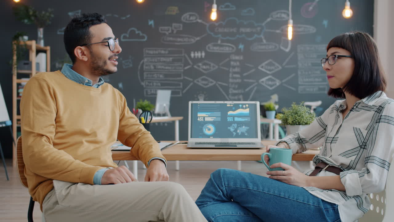 colegas de negocios en discusión