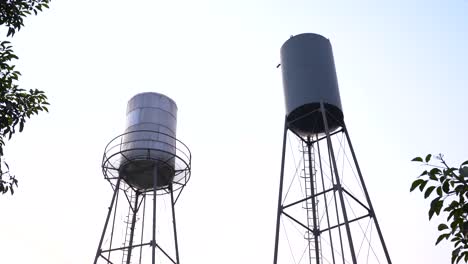 aerial cilinder tanks. aerial water tanks