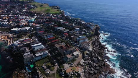 sydney - inclinación de los acantilados de bondi del norte