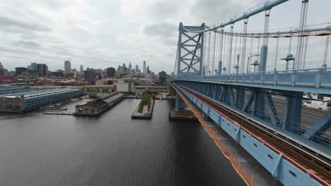 ben franklin-brücke über den delaware river