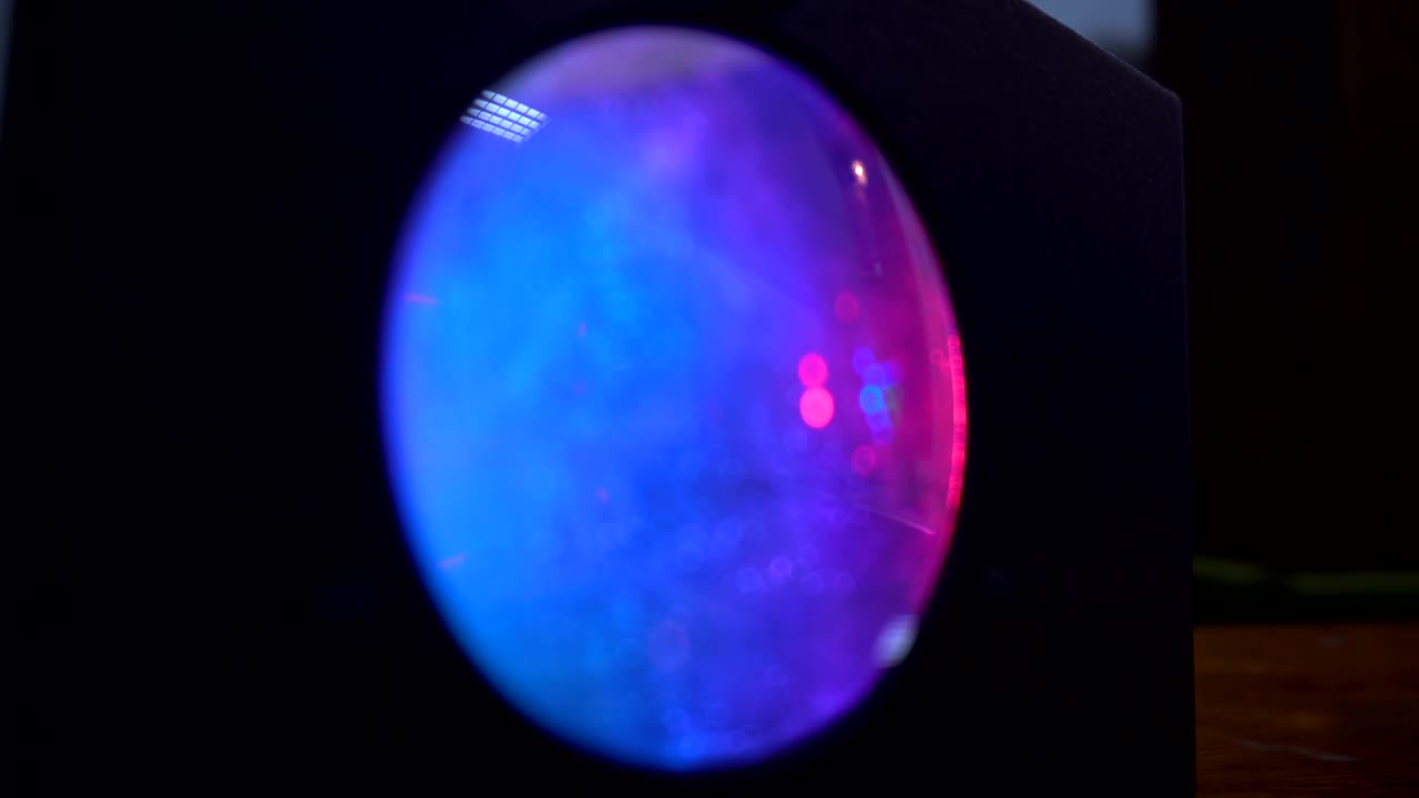 círculo de luz que cambia de color