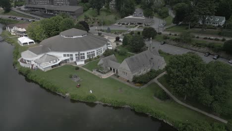 Lawn-mower-at-circular-Stuart-Auditorium-on-Junaluska-lake-shore,-NC