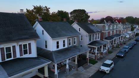 Frost-on-houses-in-small-town-in-USA-during-cold-autumn-morning