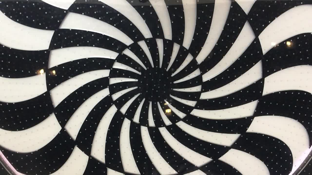 spirogyrate área de juegos infantiles interactivos en la terminal 3 del aeropuerto internacional de san francisco, california, ee.uu.