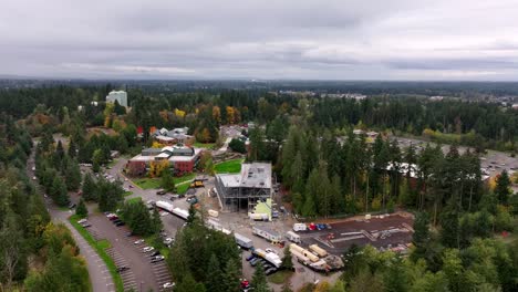 sitio de construcción del campus universitario en puyallup, condado de pierce, washington, estados unidos