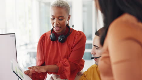 Entrenador-De-Call-Center,-Equipo-Y-Mujer-Negra.