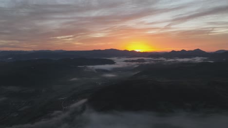 short timelapse above the mountains