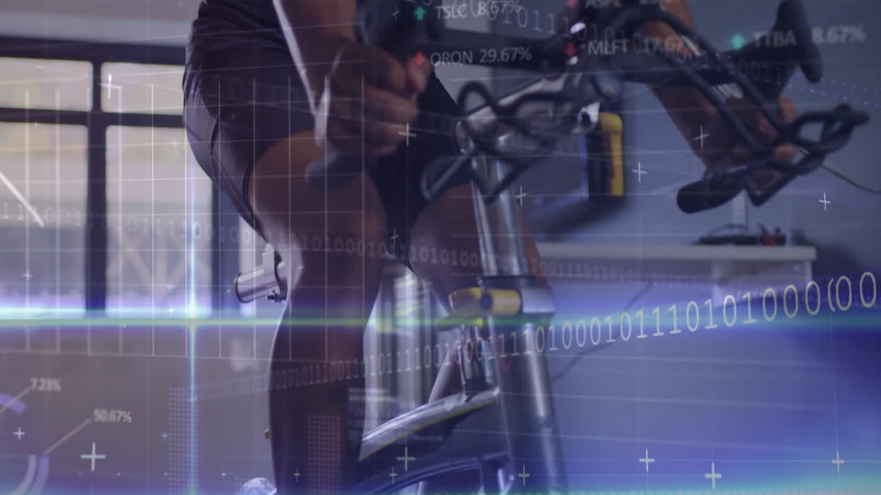 아프리카계 미국인 마논이 체육관에서 자전거를 타고 금융 데이터 처리의 애니메이션