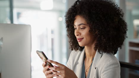 Business-Smartphone,-Glückliche-Frau