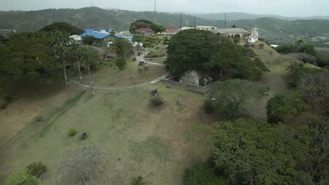 Este-Destino-Histórico-Que-Domina-Scarborough-Es-El-Fuerte-Colonial-Mejor-Conservado-De-Tobago