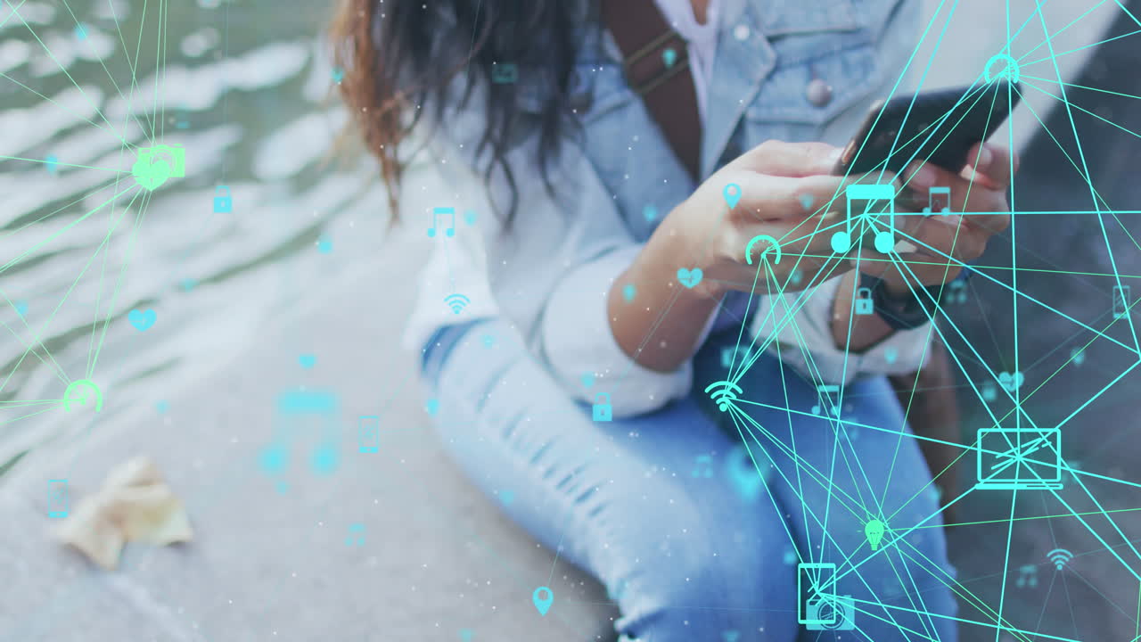 animación de una red de conexiones a través de una mujer biracial usando un teléfono inteligente