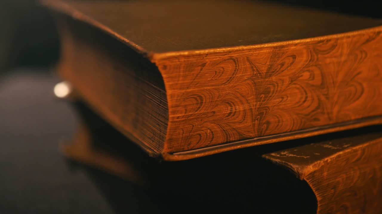 старые книги