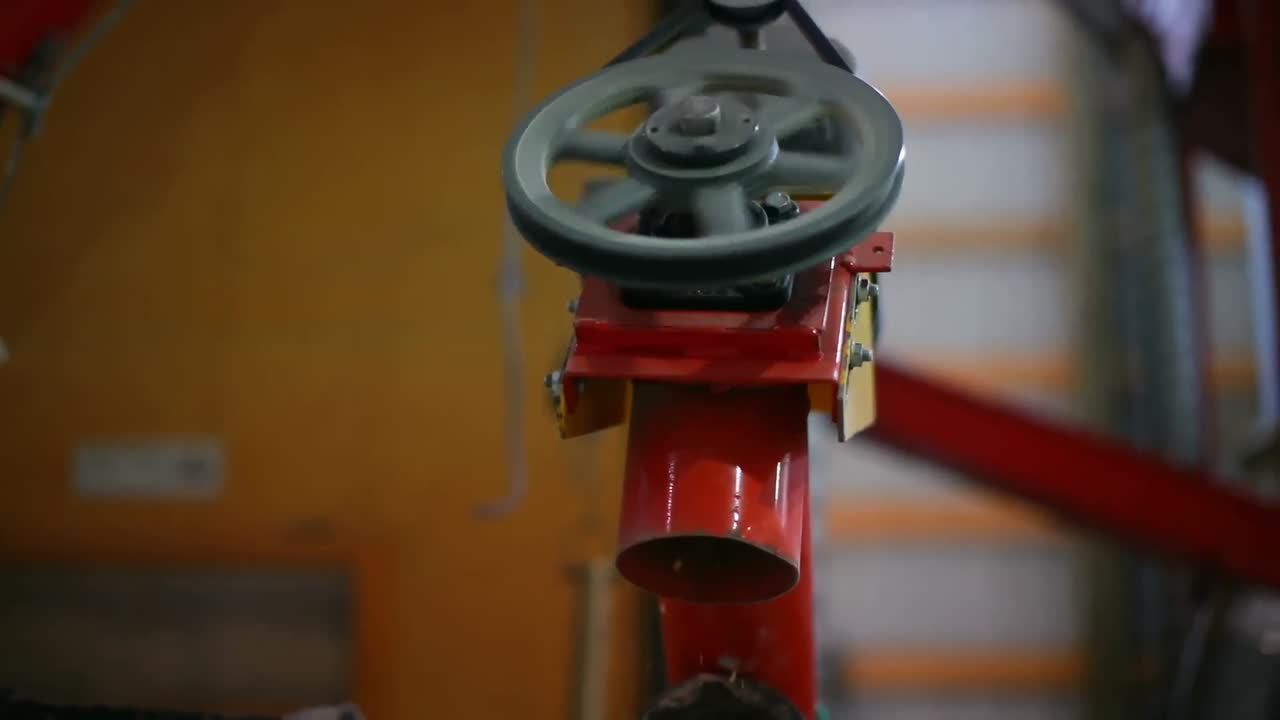 trituração de trigo na fábrica 4k