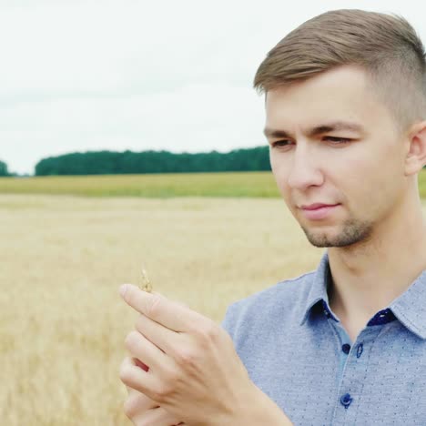 retrato de un joven agricultor